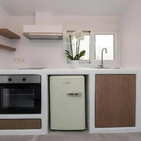 Mykonos Town Apartment *